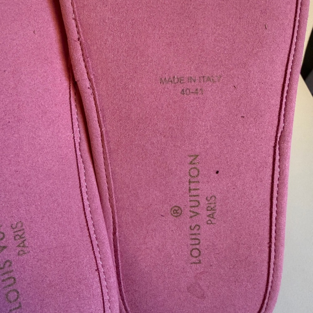 Louis Vuitton Pink Satin Quilted Slippers - Picture 7 of 8